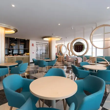 梅德普拉亚剑鱼酒店 酒店 托雷莫利诺斯