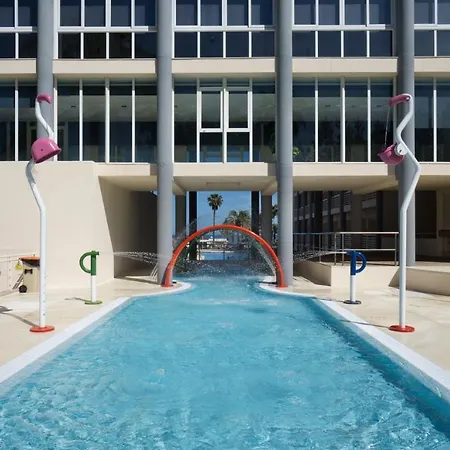 梅德普拉亚剑鱼酒店 酒店 托雷莫利诺斯