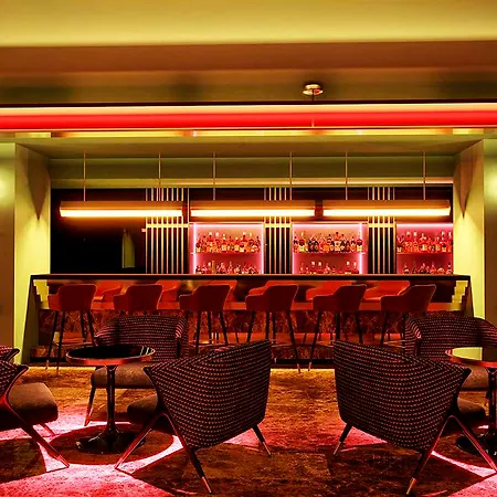 梅德普拉亚剑鱼酒店 4*